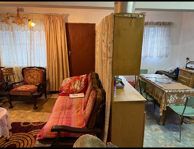 2 BEDROOM FREEHOLD FOR SALE IN BONELA